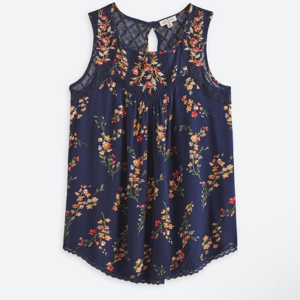 Navy floral  tank top blouse. Back top is lace.